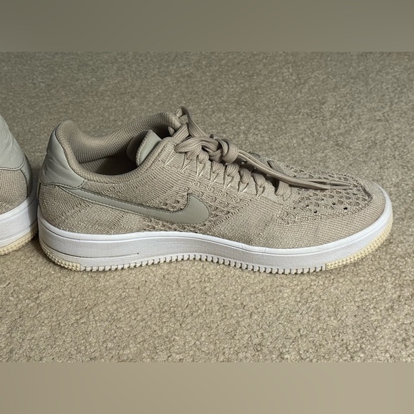 Nike Air Force 1 Flyknit Men’s Size 9.5 excellent condition! - Picture 6 of 10